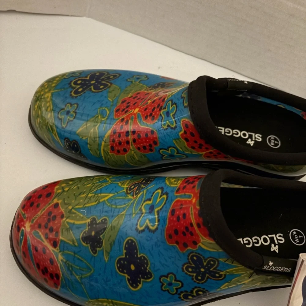 NWT blue floral waterproof rugged outdoor slip on sloggers clogs size 7@ - Picture 5 of 7